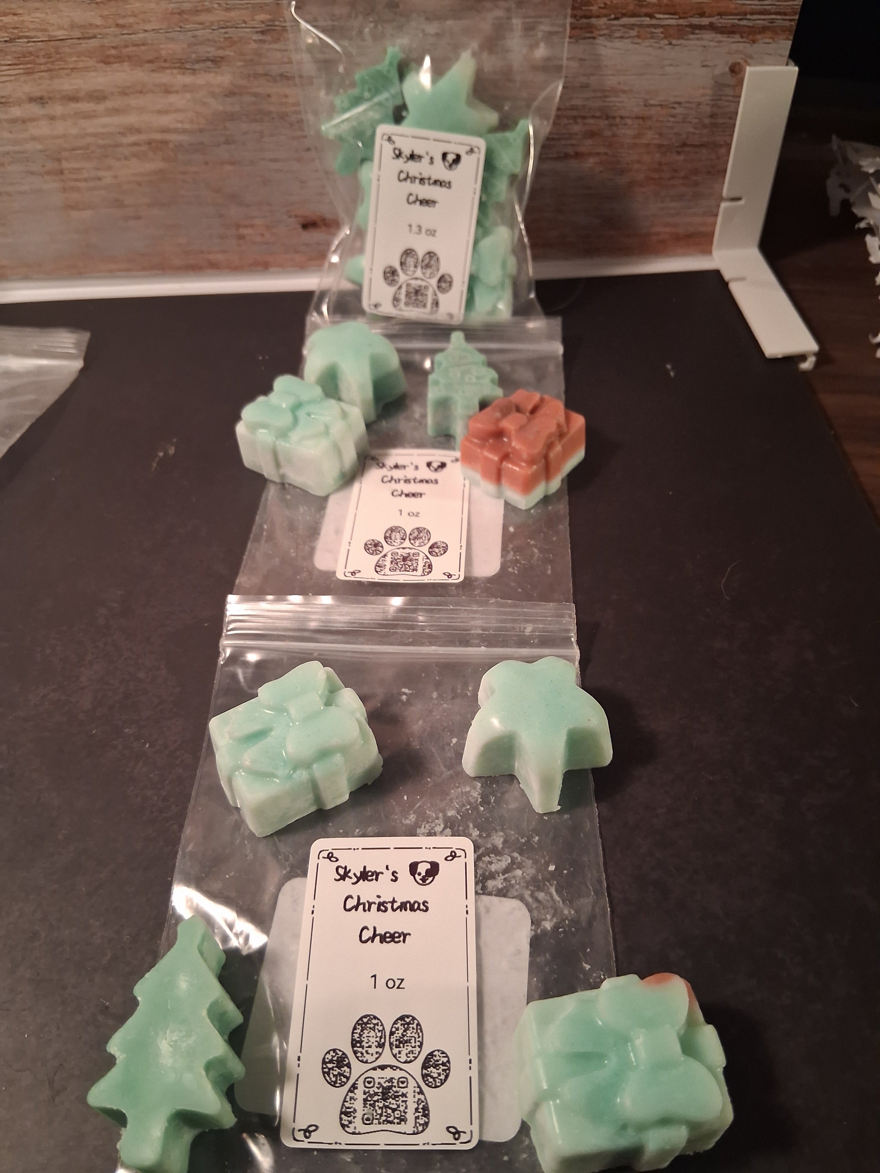 Skyler's 🐶 Christmas cheer