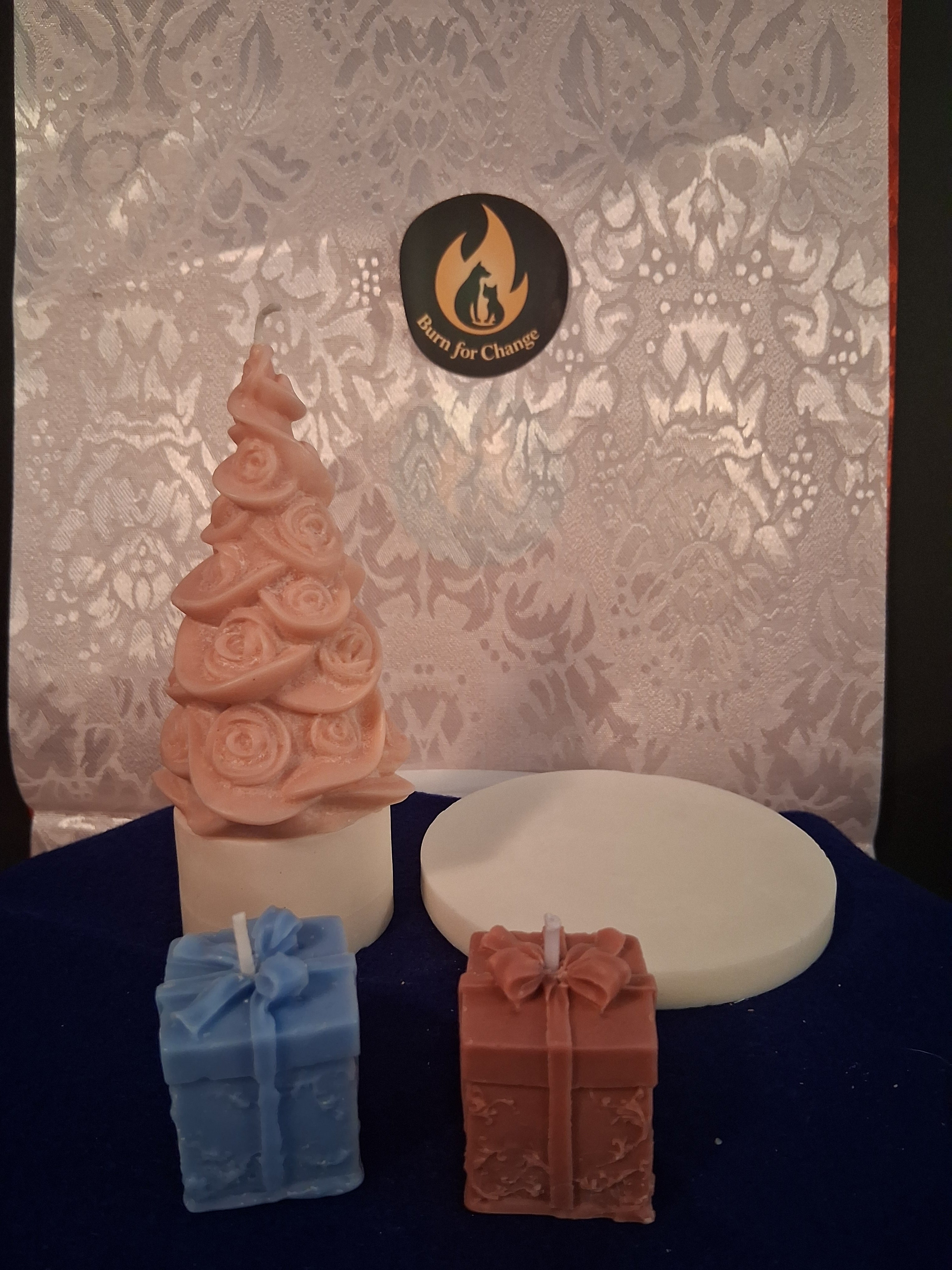 Winter Gift Grove (Set of 3)