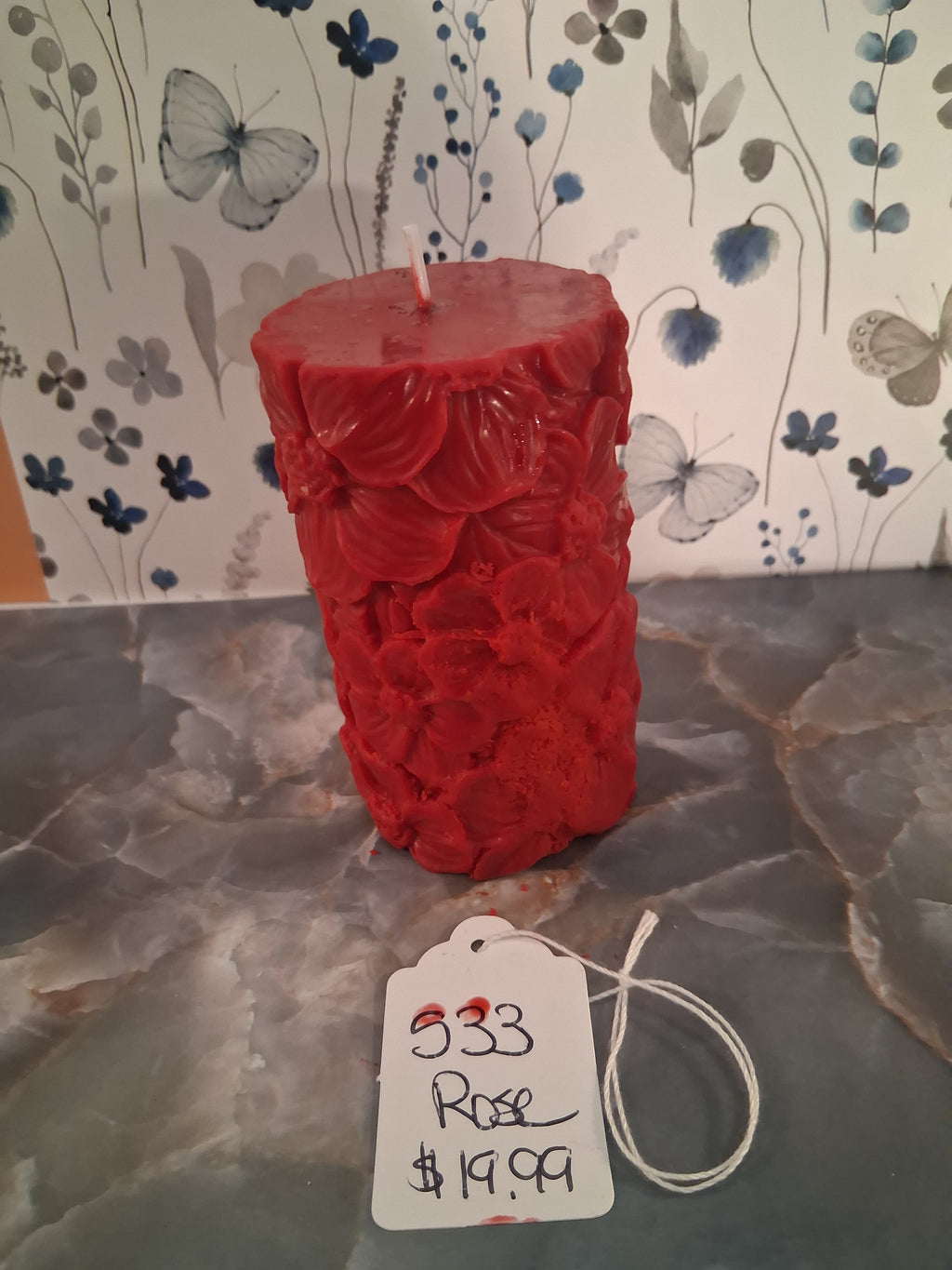 Majestic Floral Pillar