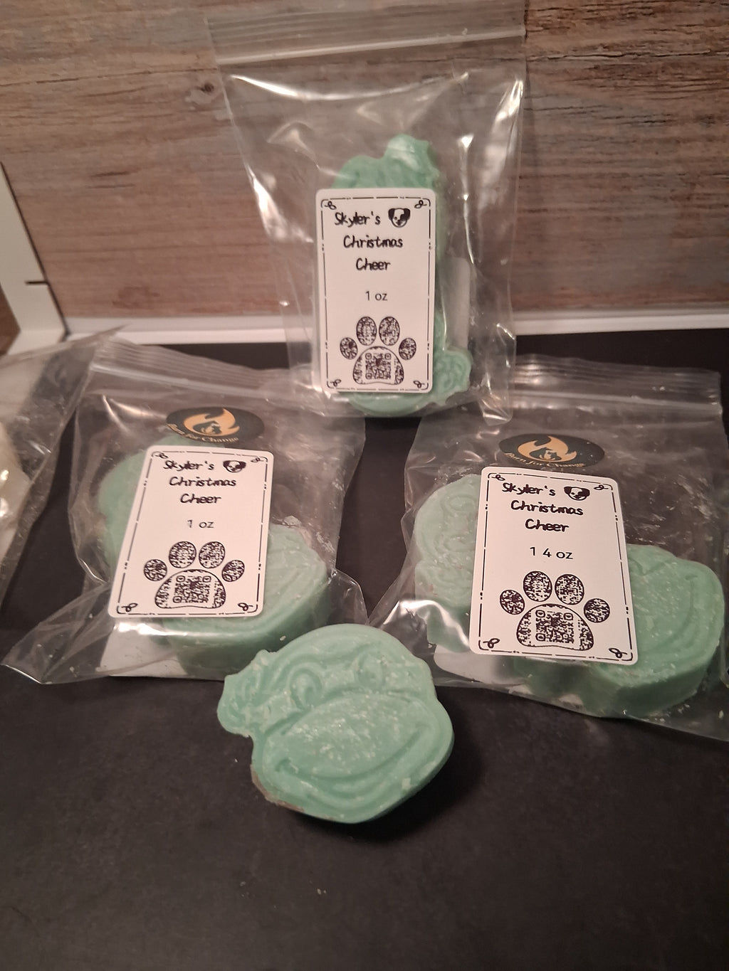 Skyler's 🐶 Christmas cheer