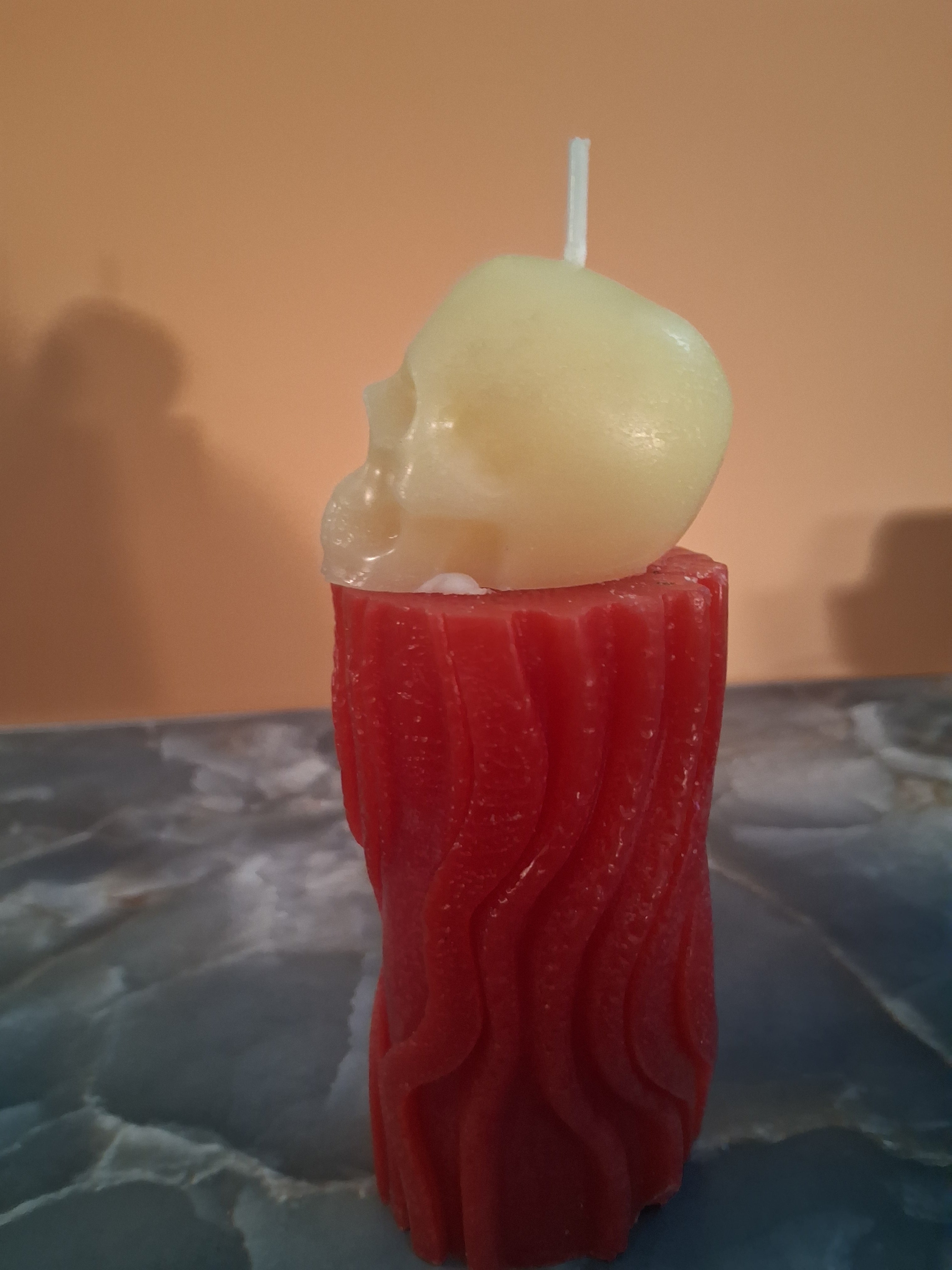 Crimsom Crypt Candle