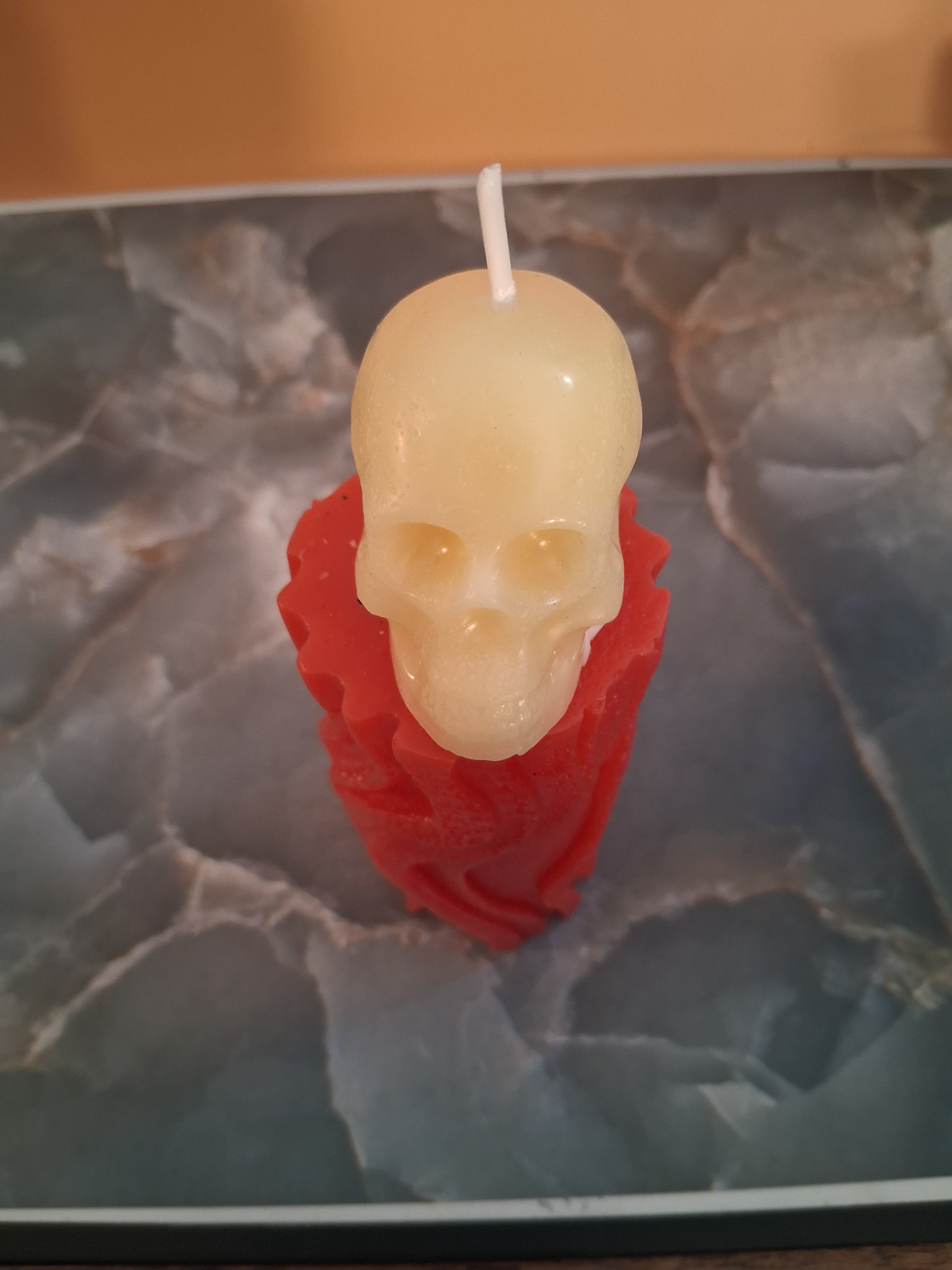 Crimsom Crypt Candle