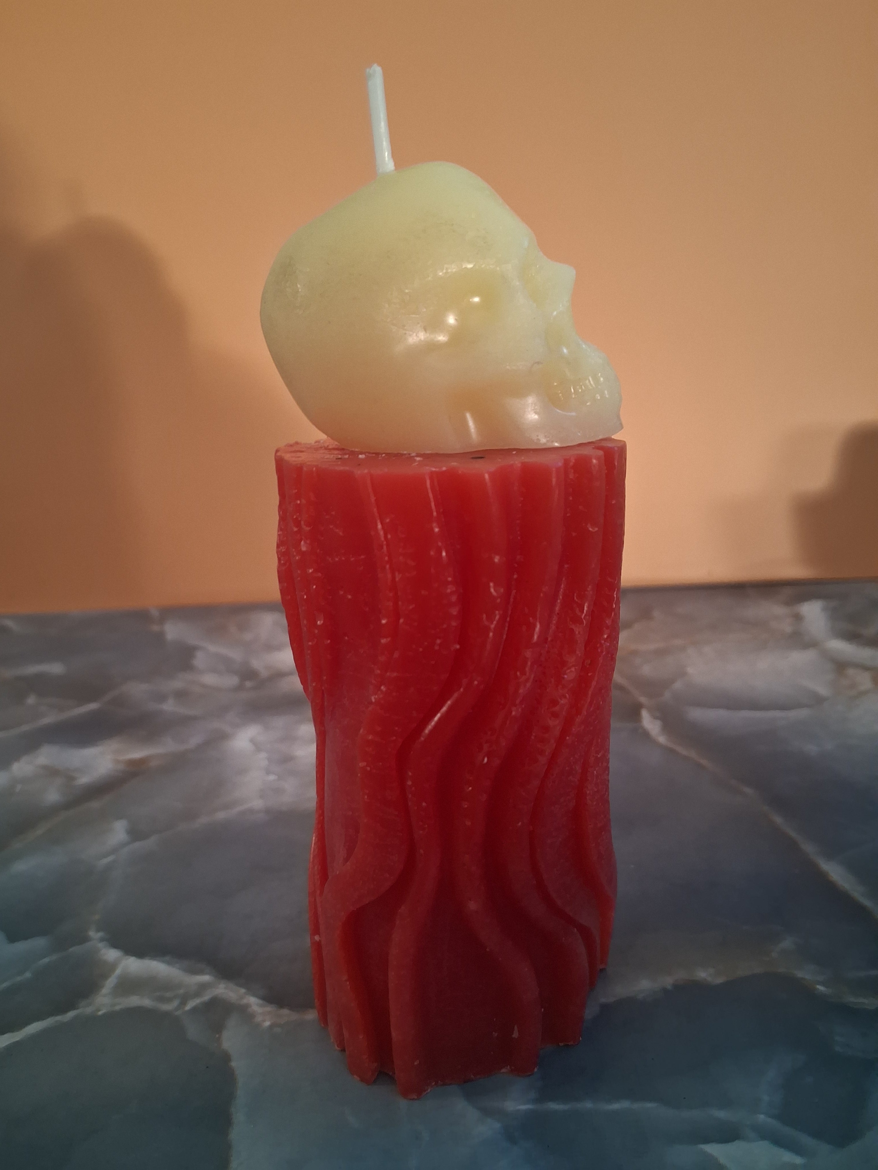 Crimsom Crypt Candle