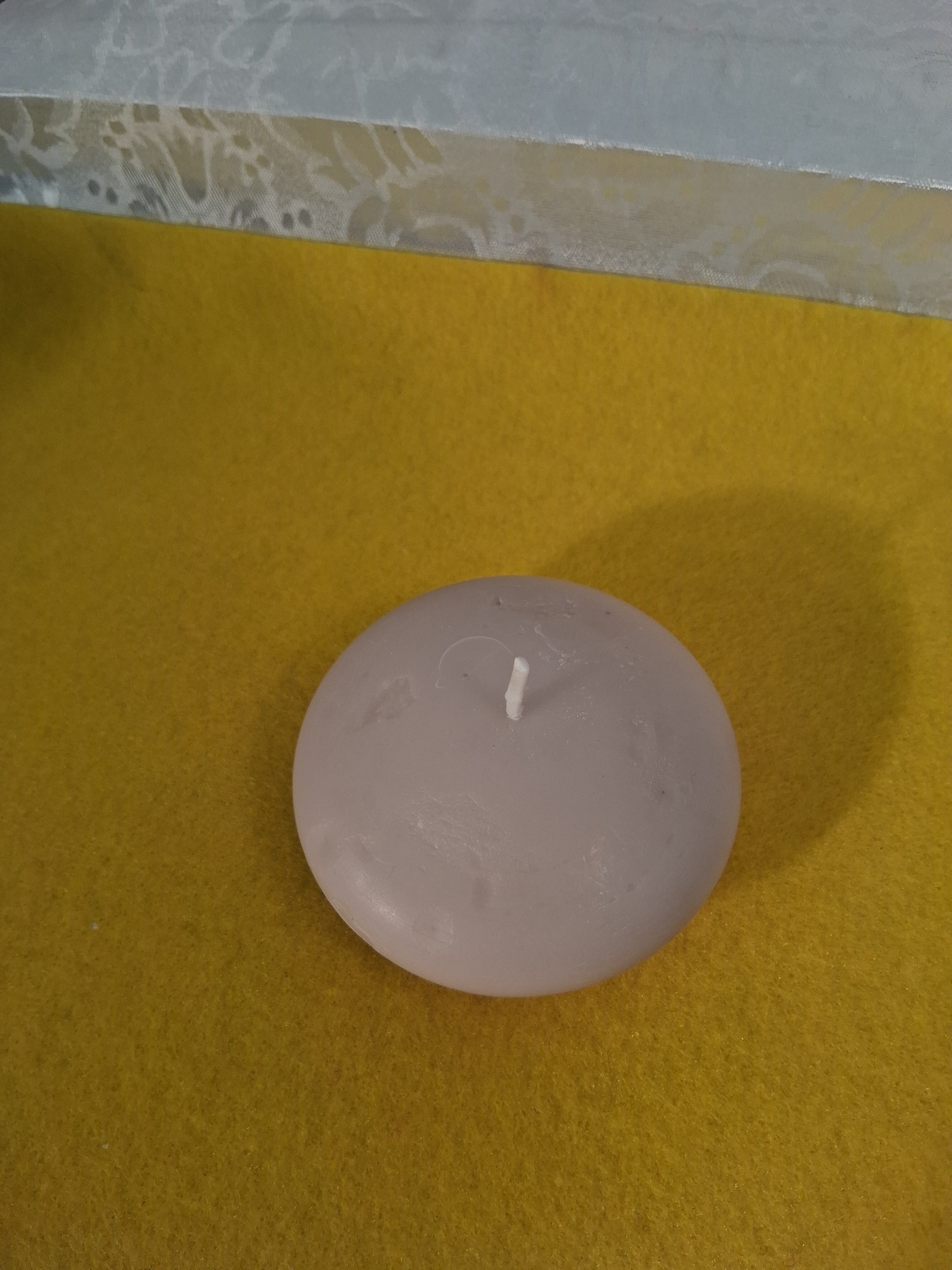 Sandalwood Floater 2