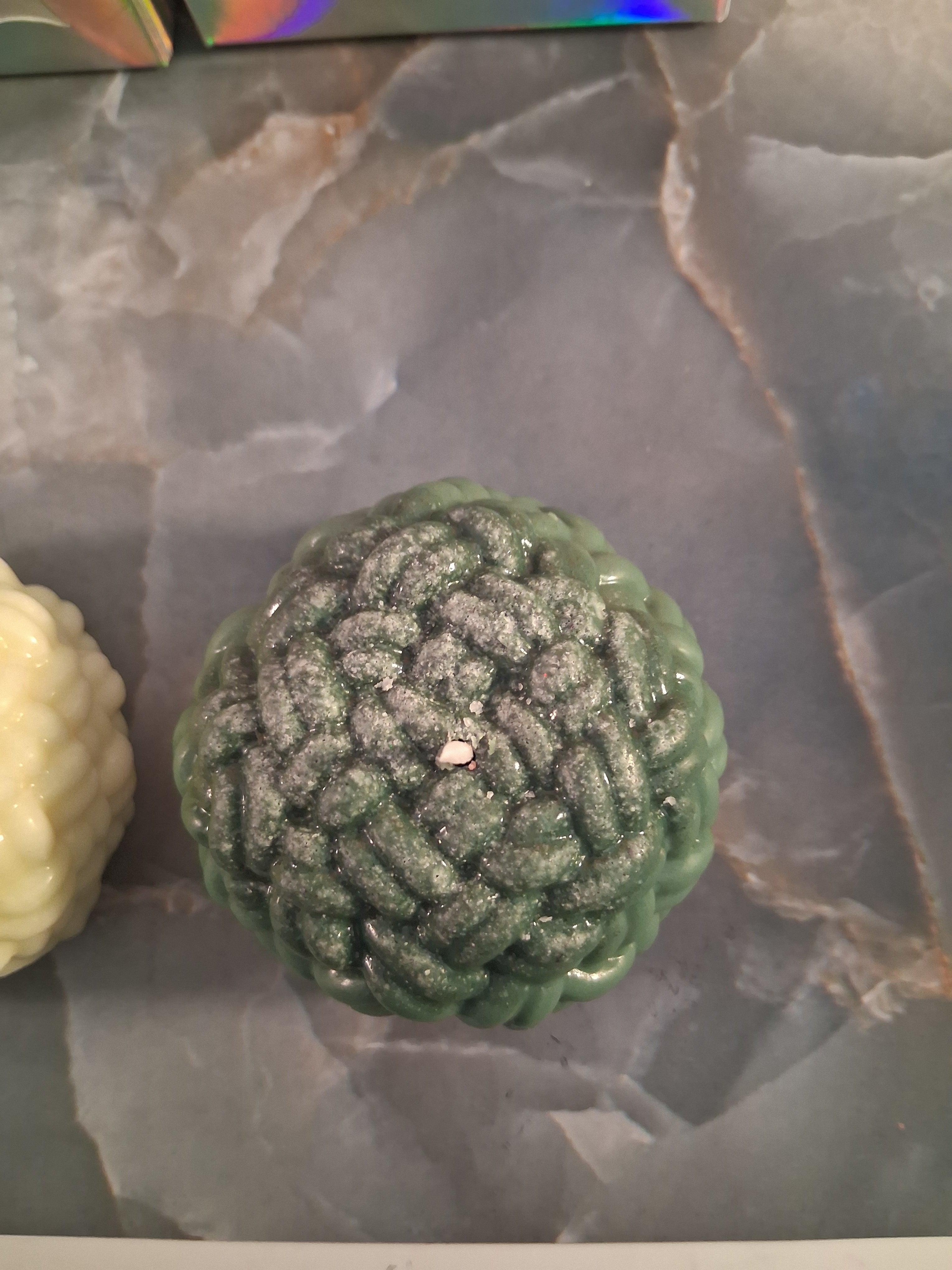 Heirloom Knit Candle